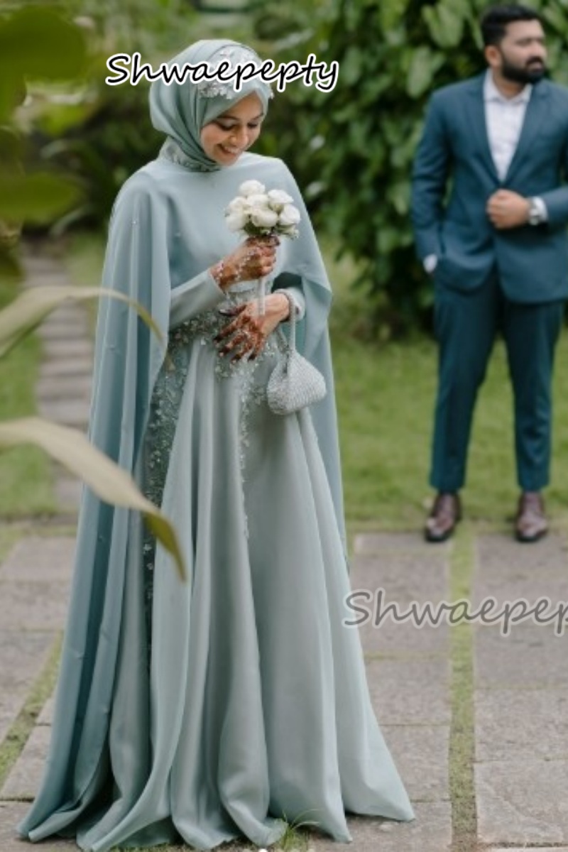 Women Formal Wear Dubai - Elegante moslim avondjurk met cape Arabische