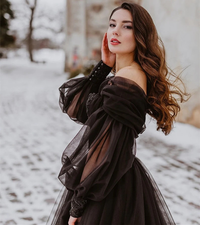 Women'S Gothic Formal Wear - Aangepaste gotische zwarte trouwjurken afneembare lange
