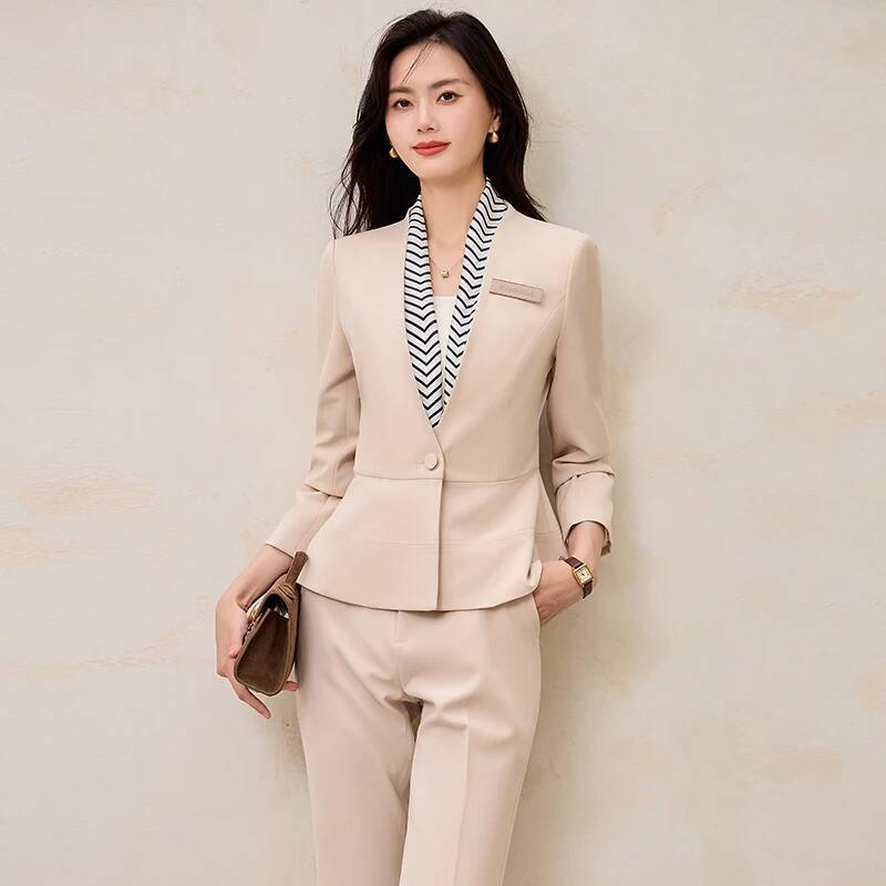 Formele uniforme stijlen Dames - Women Formal Wear Interview recensie en prijs