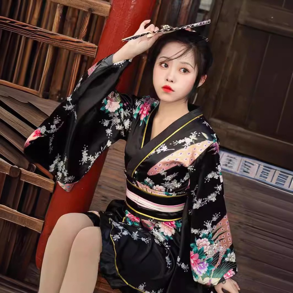 Rode formele kimono yukata voo - Women Formal Wear Photoshoot recensie en prijs