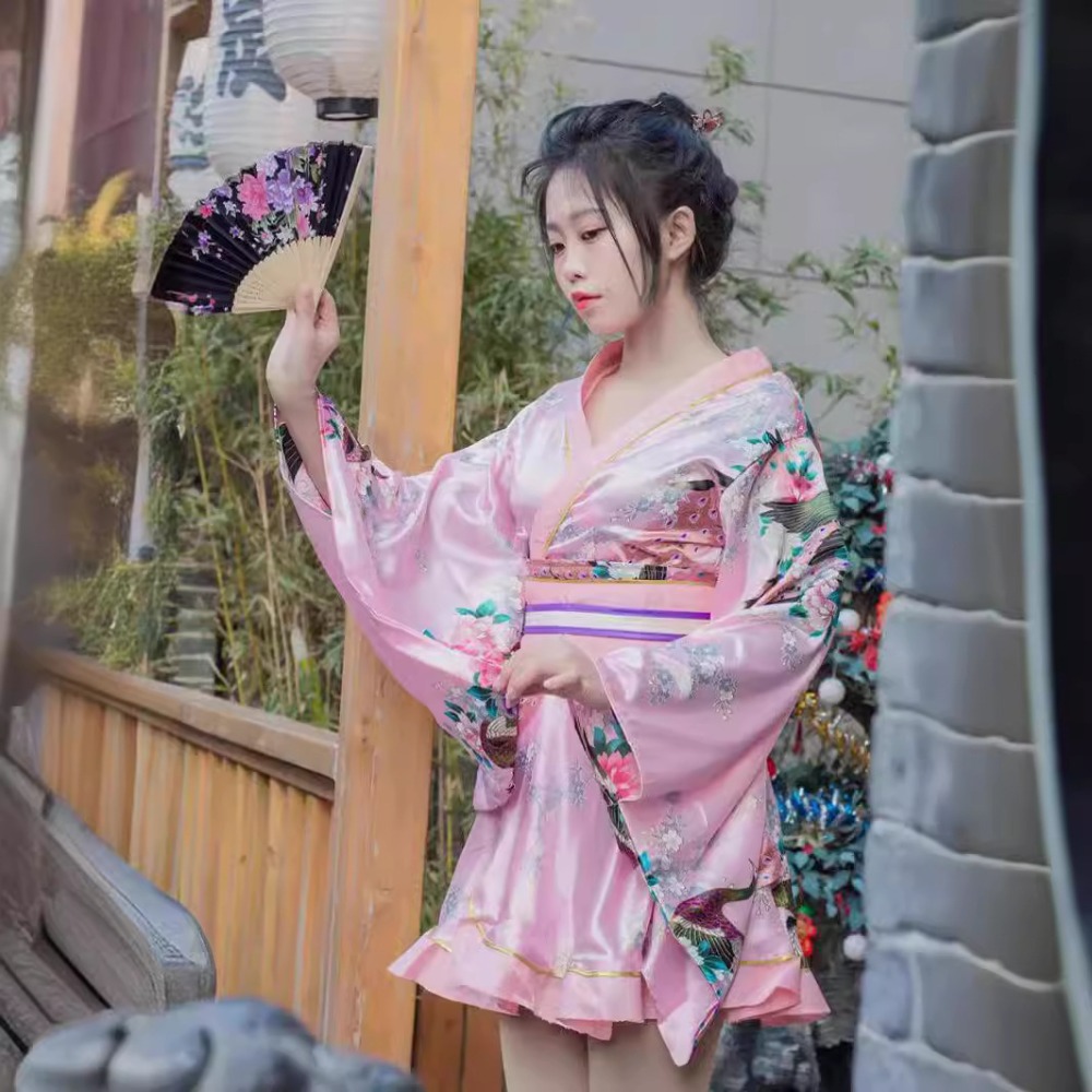 Rode formele kimono yukata voo - Women Formal Wear Photoshoot recensie en prijs