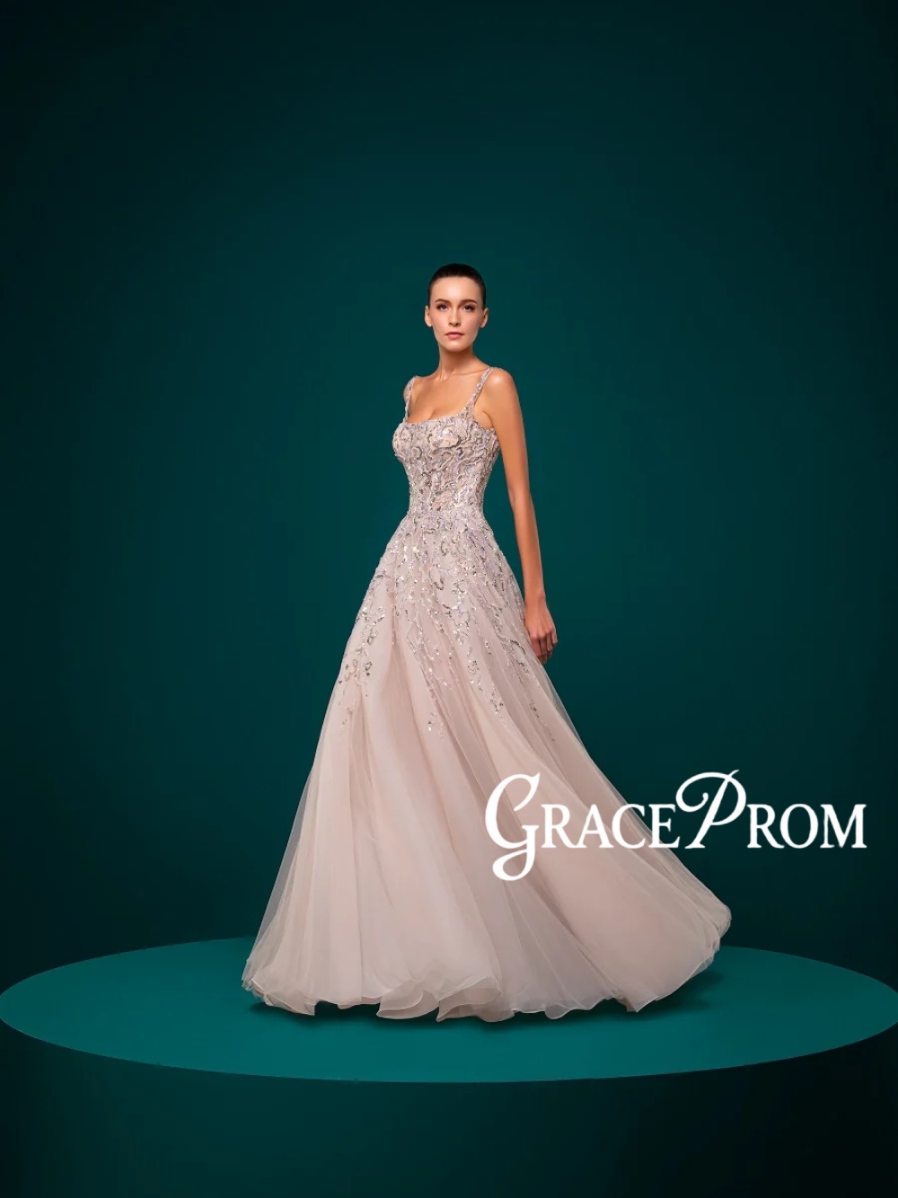 Elegante avondjurk met vierkan - Women Formal Wear Dubai recensie en prijs