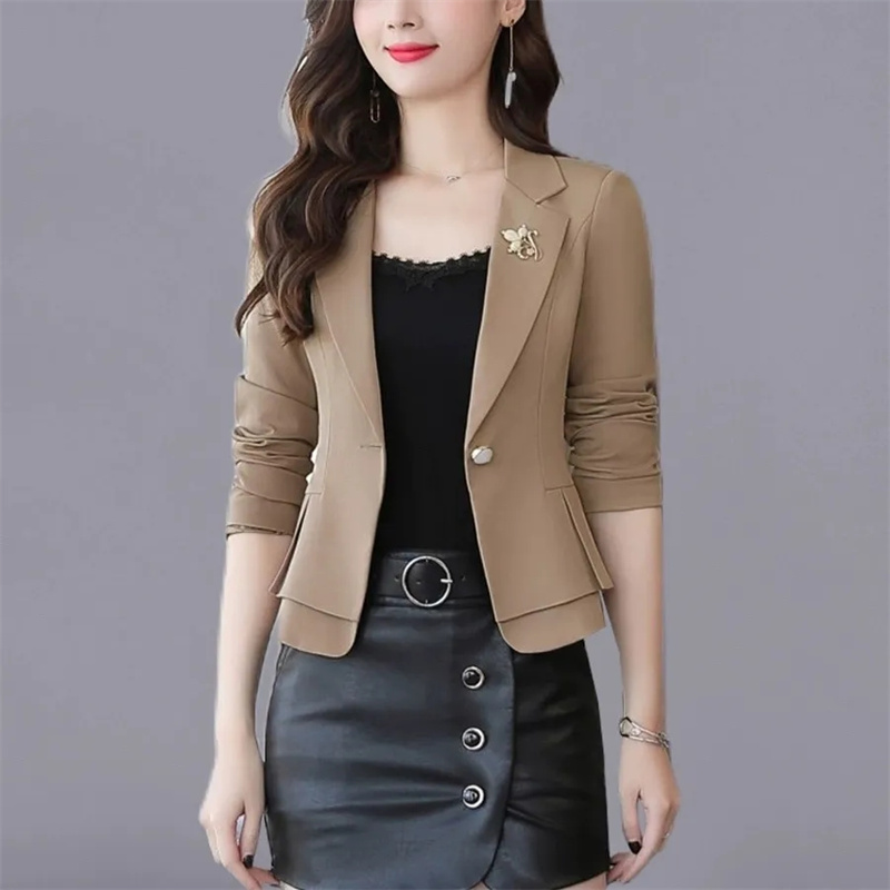 Damesjas in rood, groen, beige - Women Formal Wear With Blazer recensie en prijs